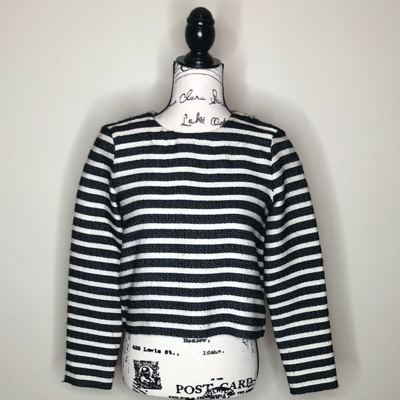 Top - Picture 2 of 3